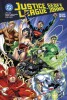 Justice League von Geoff Johns – Deluxe Edition 1 (von 3) HC